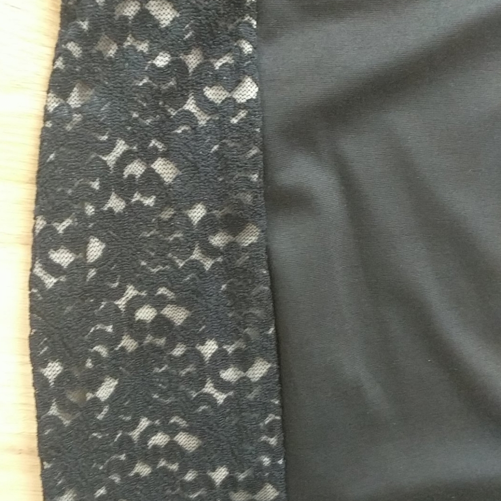 Lace detail dress NWT - Picture 3 of 6